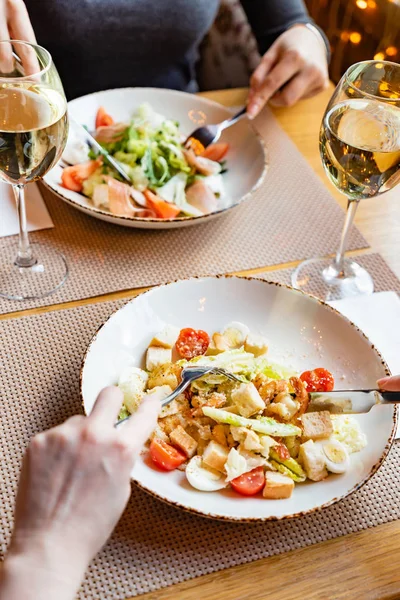 Sabroso Almuerzo Restaurante — Foto de Stock