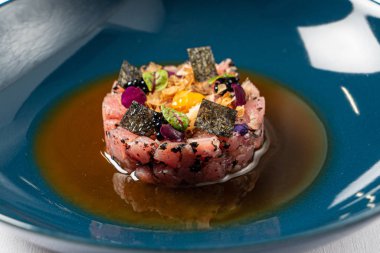 Tartare ve Tuna ve Soya soslu