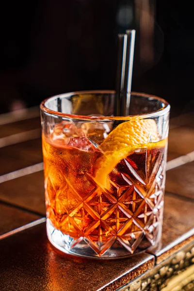 Gustoso Cocktail Bar Vicino — Foto Stock