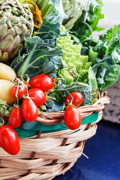 Verduras Frescas Cesta — Foto de Stock