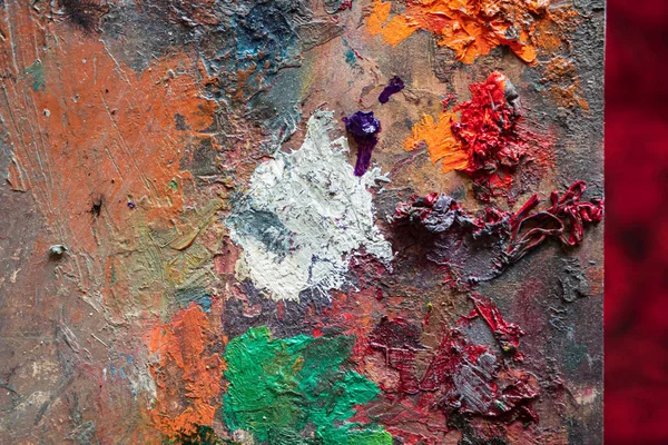 Zbliżenie Palety Dzieł Sztuki Kolorowymi Farbami — Zdjęcie stockowe