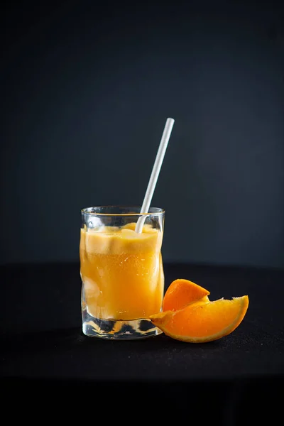 Čerstvý Pomerančový Džus Skle — Stock fotografie