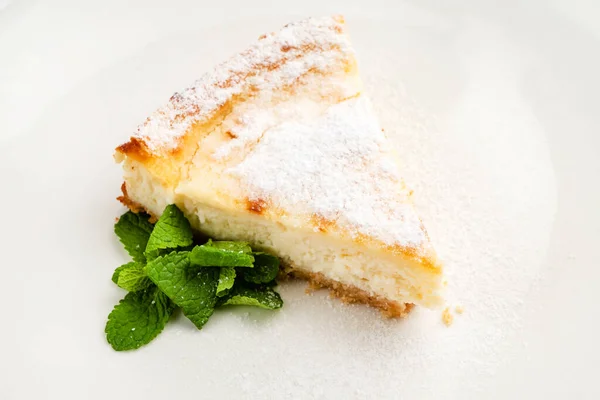 Torta Formaggio Alla Menta Vicino — Foto Stock