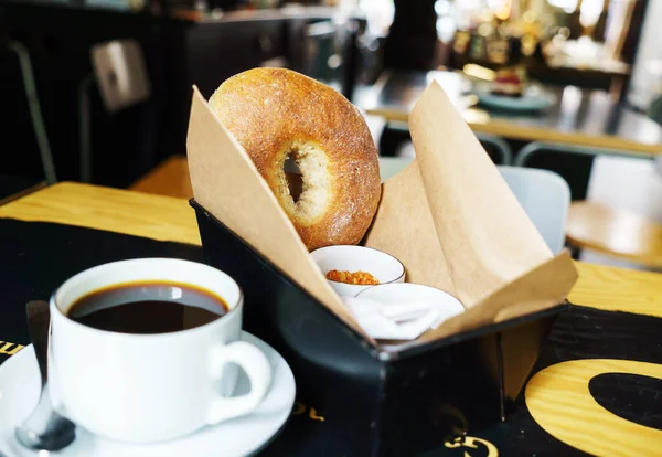 NEW YORK STYLE BAGELS AND COFFEE