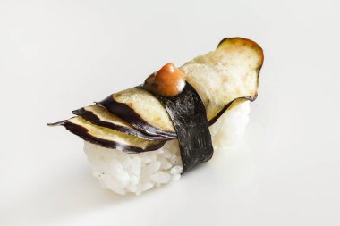 Vejetaryen nigiri, kapat.