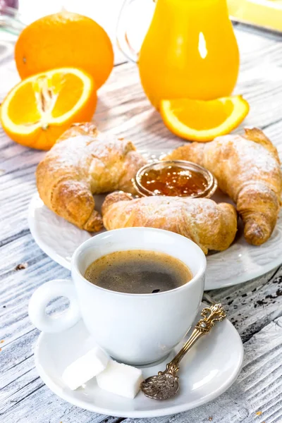 Πρωινό με καφέ και φούρνο — Φωτογραφία Αρχείου