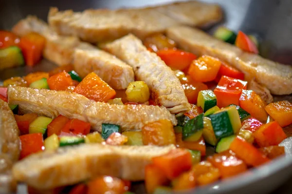 Healthy Roasted Chicken — Stock Photo, Image