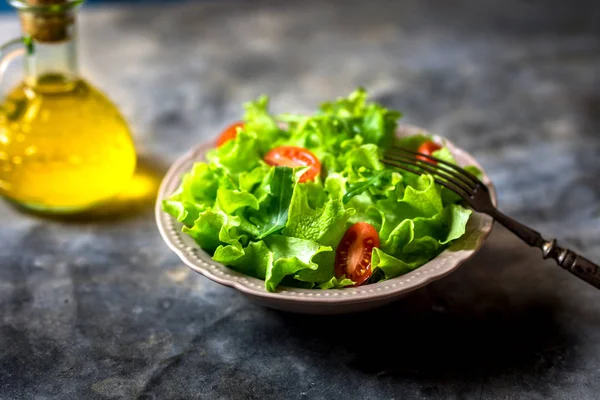 新鮮なグリーンサラダ — ストック写真