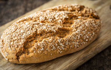 Taze ev yapımı ekmek.