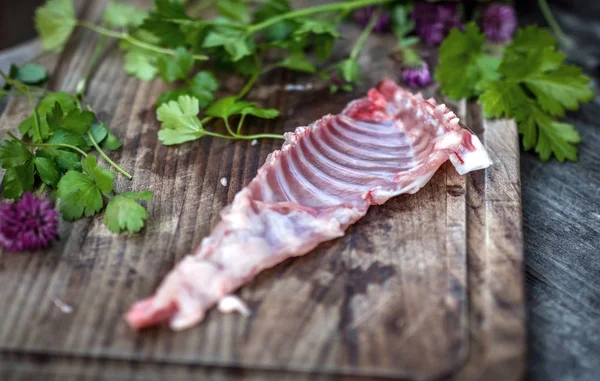 Carne de conejo fresca cruda —  Fotos de Stock