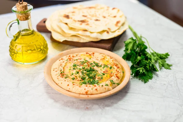 Creamy Hummus buatan sendiri — Stok Foto