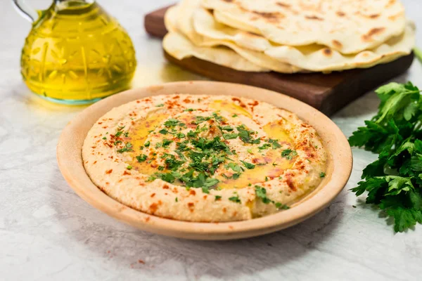 Hemmagjord krämig Hummus — Stockfoto