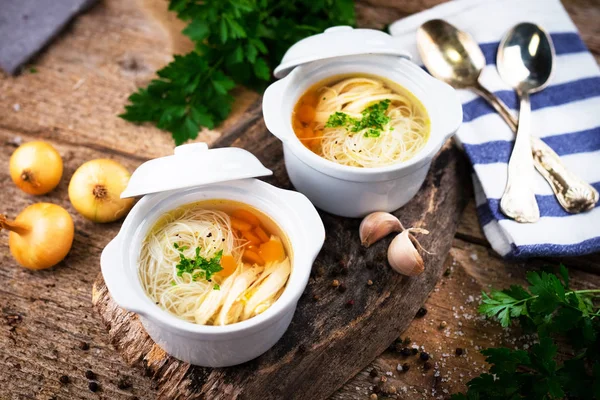 Chicken Soup Noodles Bowls — Stock Photo, Image