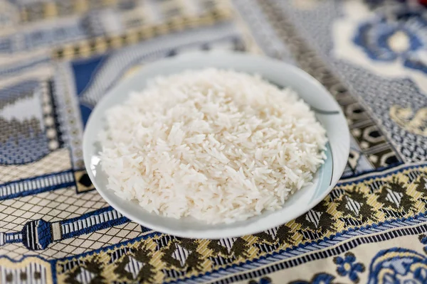 煮长粒米 — 图库照片