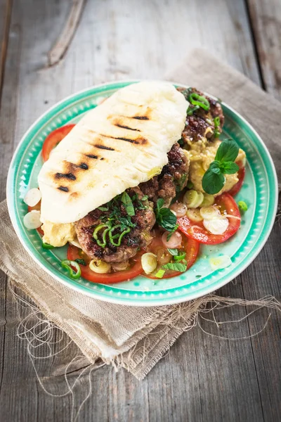 Verse Smakelijk Zelfgemaakte Hamburger — Stockfoto