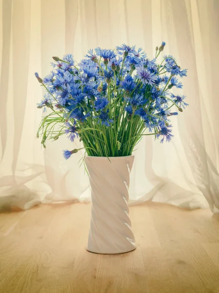 Bouquet Cornflowers Vase Table Window Retro Hipster Version — Stock Photo, Image