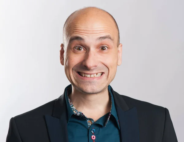 Funny bald dude expressive portrait — Stock Photo, Image
