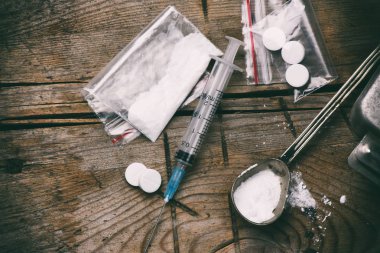 Drug, syringe and heroin clipart