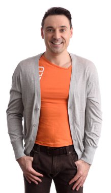 Dişlek gülümseyen yakışıklı