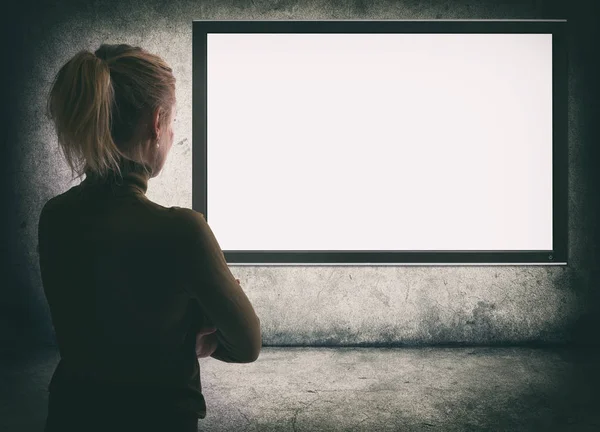 Business woman from the back looking at something — Stock Photo, Image