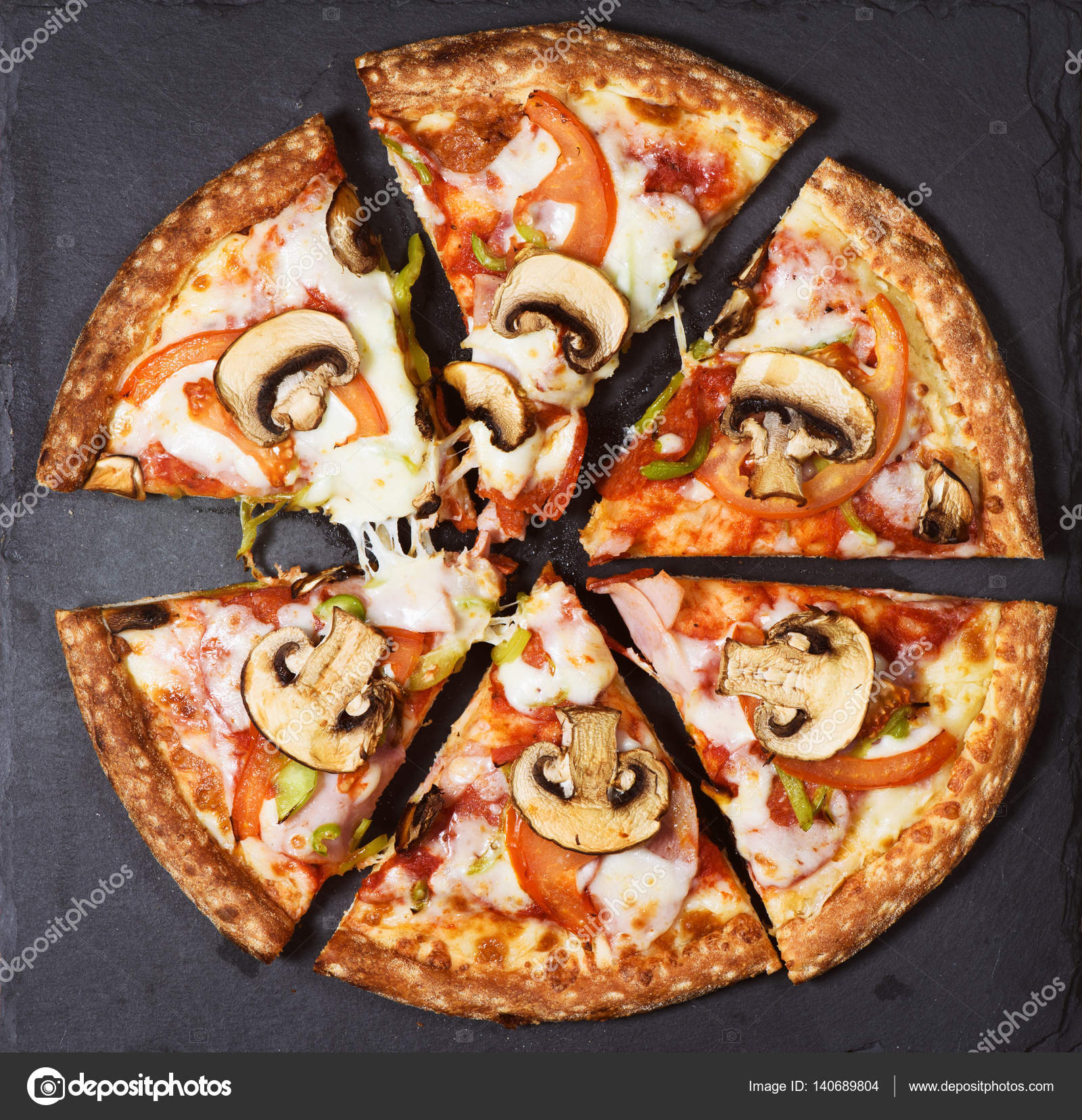 Hausgemachte Pizza — Rezepte Suchen