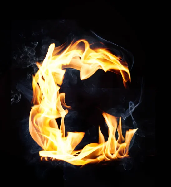 Dopis C. oheň a kouř abeceda — Stock fotografie