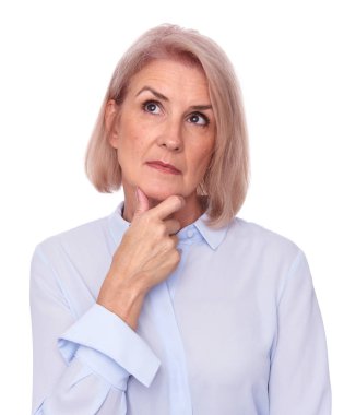 eski düşünme ve ararken kadın