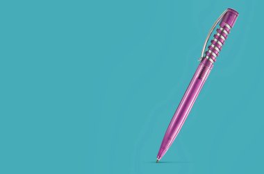 Tükenmez kalem Akuamarin arka plan üzerinde