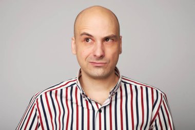 kel adam duyguların