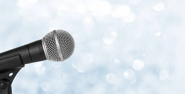 Gesangsstudio-Mikrofon für Sprachaufnahmen — Stockfoto