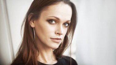 Güzel kadın yüzü. Yakından.