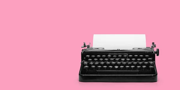 Máquina Escribir Con Hoja Papel Sobre Fondo Rosa Espacio Para — Foto de Stock
