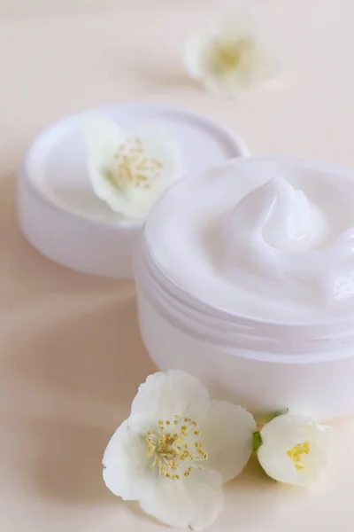 Cream Moisturizer White Jar Concept Health Beauty Royalty Free Stock Photos