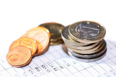 Liste üzerinde paralar