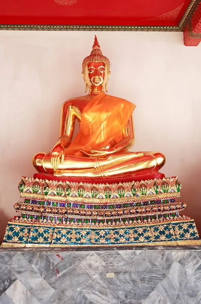Den lutande Buddhas tempel — Stockfoto