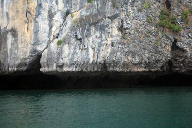 yukarıda deniz kaya