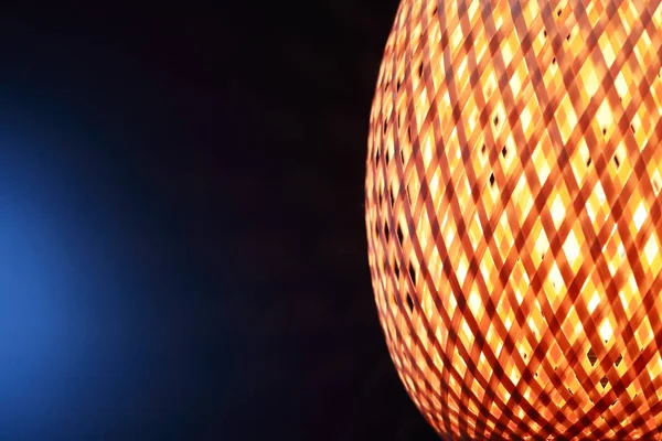 Светящийся настольный фонарь — стоковое фото