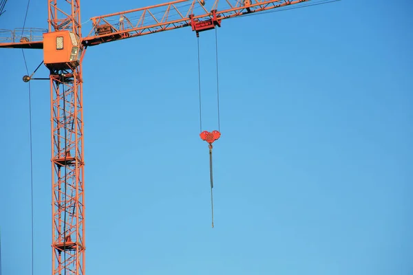 Tema Industrial Grúa Construcción Amarilla Contra Cielo Azul —  Fotos de Stock