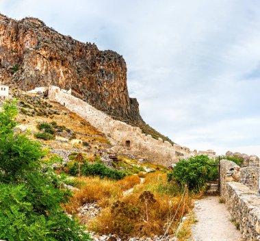 Monemvasia bir kasaba Laconia, Yunanistan yerleşim yeri.