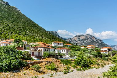 Peloponnese, Yunanistan Leonidio şehirde bir gün güneşli yaz