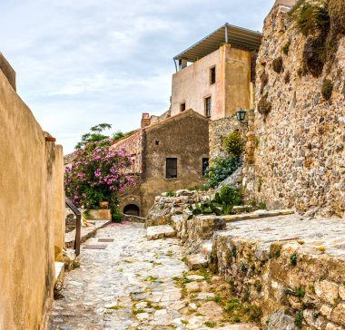 Monemvasia bir kasaba Laconia, Yunanistan yerleşim yeri.