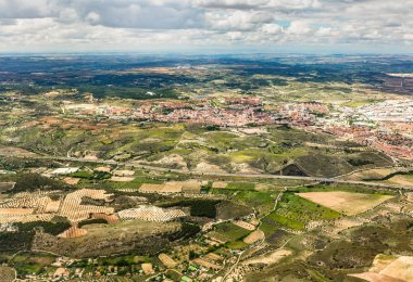Uçak penceresinden görüntüle.