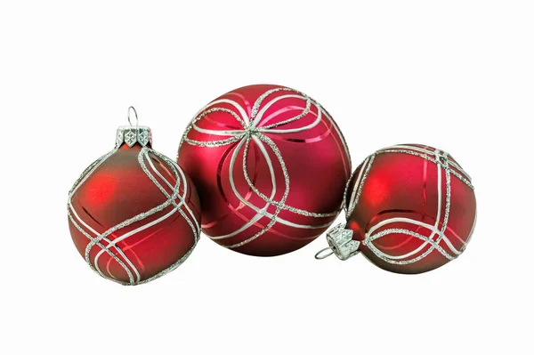 Leuchtend Rote Weihnachtskugeln Christbaumkugel Mit Ornament Auf Weiß Liegend Isoliert — Stockfoto