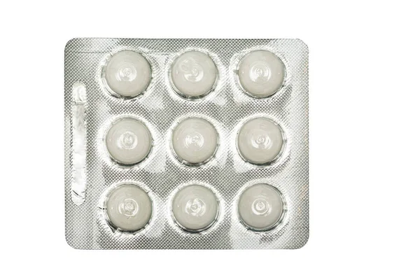 Beyaz Haplar Tabletler Bir Beyazda Izole Edilmiş — Stok fotoğraf