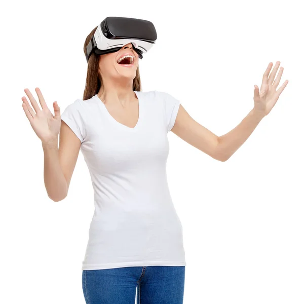 Woman with virtual reality goggles — Stock Photo, Image