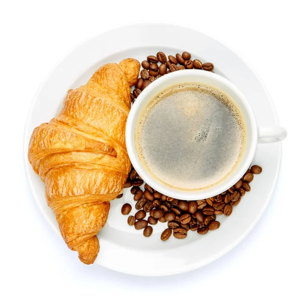 Croissant frais et café sur fond blanc — Photo