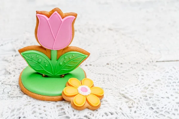 Beautiful glazed Easter cookies — Stock Photo, Image