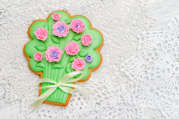 Beautiful glazed Easter cookies — Stock Photo, Image