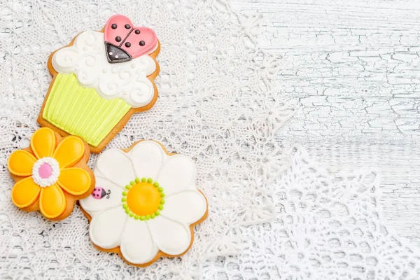 Beautiful glazed Easter cookies — Stock Photo, Image