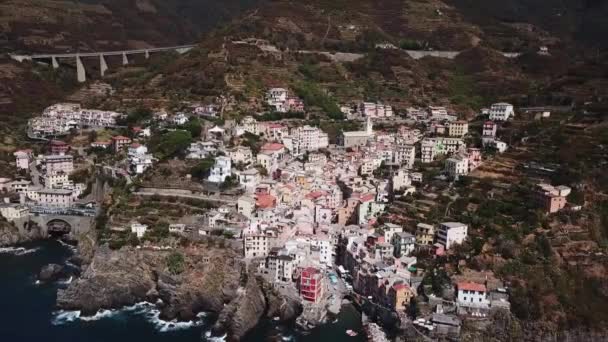 Aerial view of Riomaggiore in Cinque Terre Italy — Stock Video